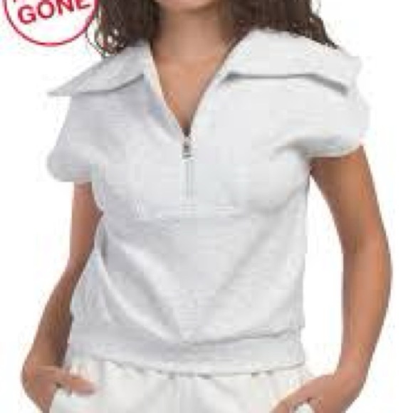 Yogalicious Tops - Yogalicious Zip-Up White Muscle Tee